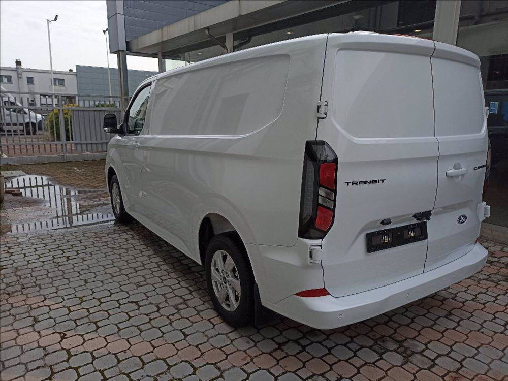 Ford Transit Custom Furgone nuova a Milano (7)