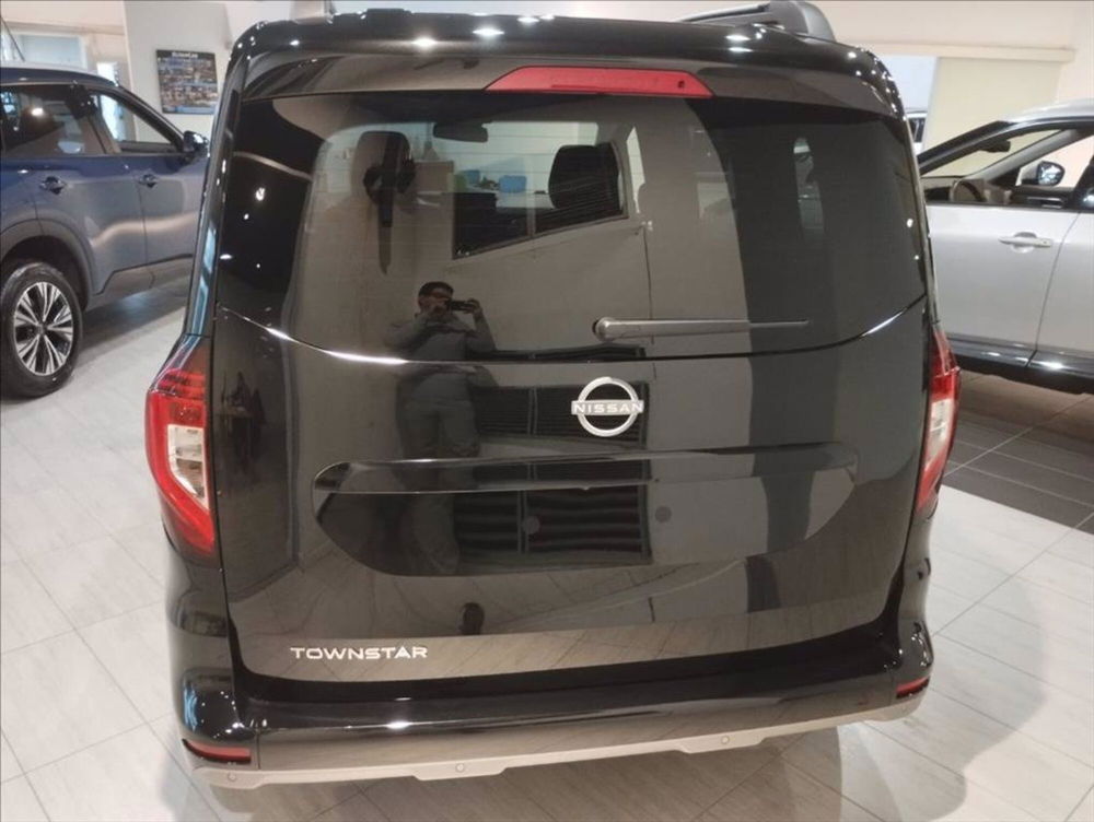 Nissan Townstar nuova a Milano (3)