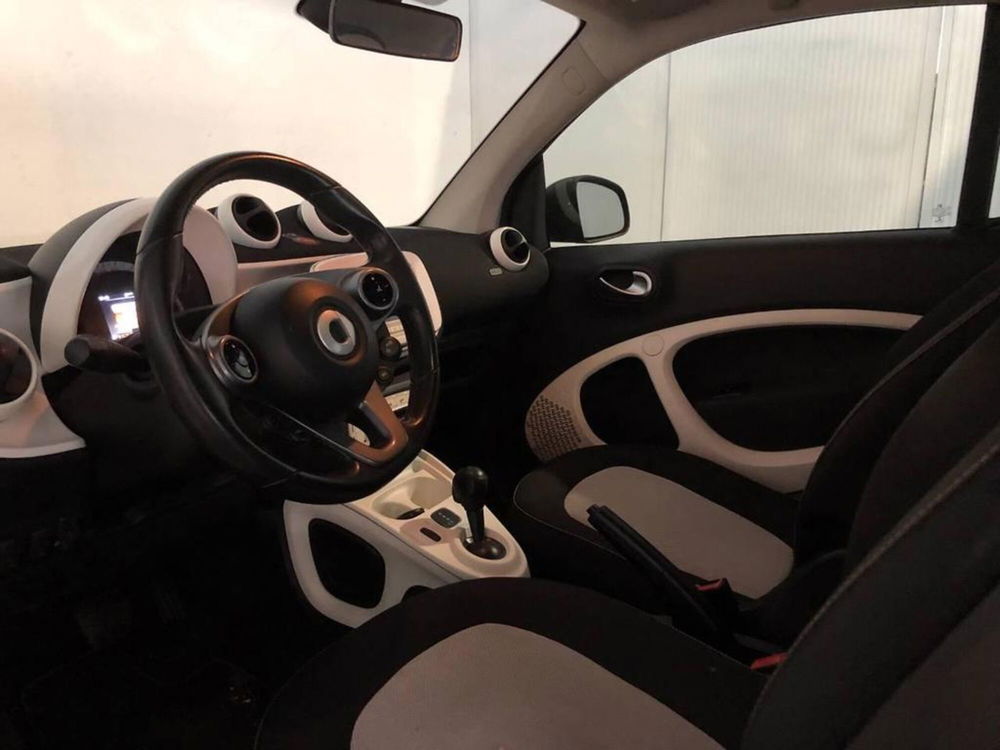 smart Fortwo usata a Torino (7)