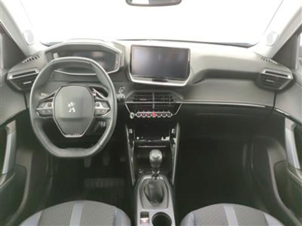 Peugeot 2008 usata a Bari (14)