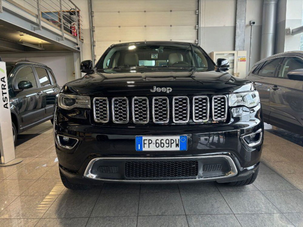 Jeep Grand Cherokee usata a Lecco (2)