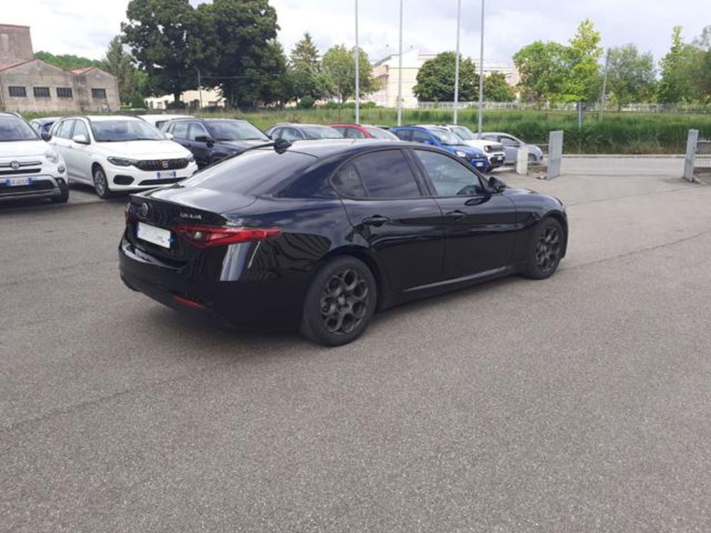 Alfa Romeo Giulia usata a Firenze (4)