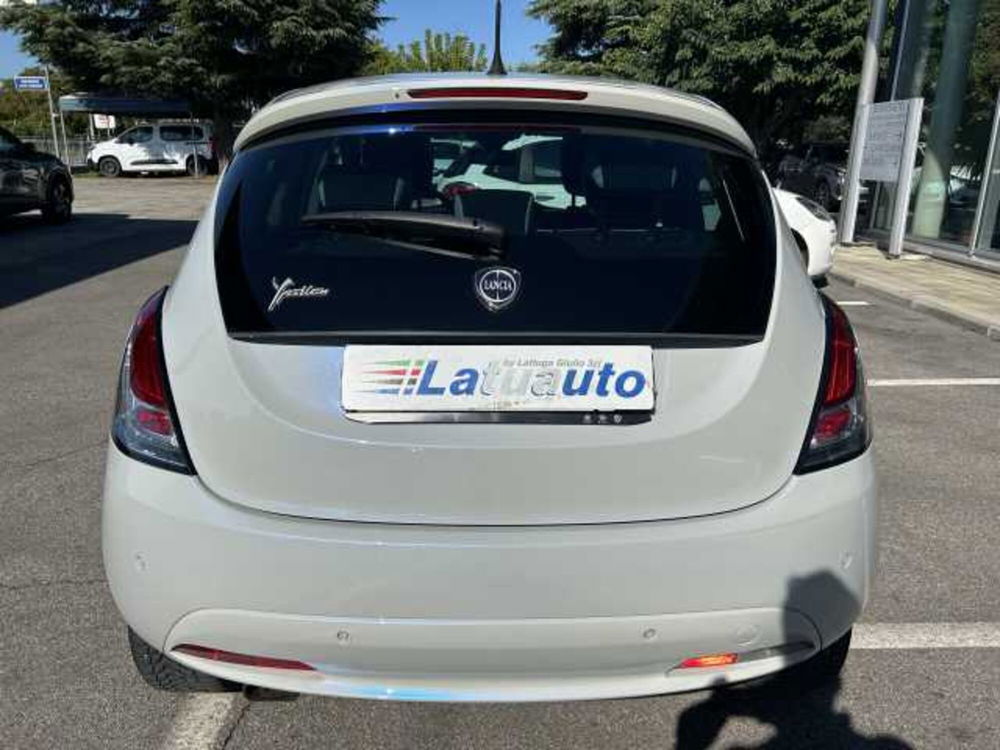 Lancia Ypsilon usata a Ravenna (6)