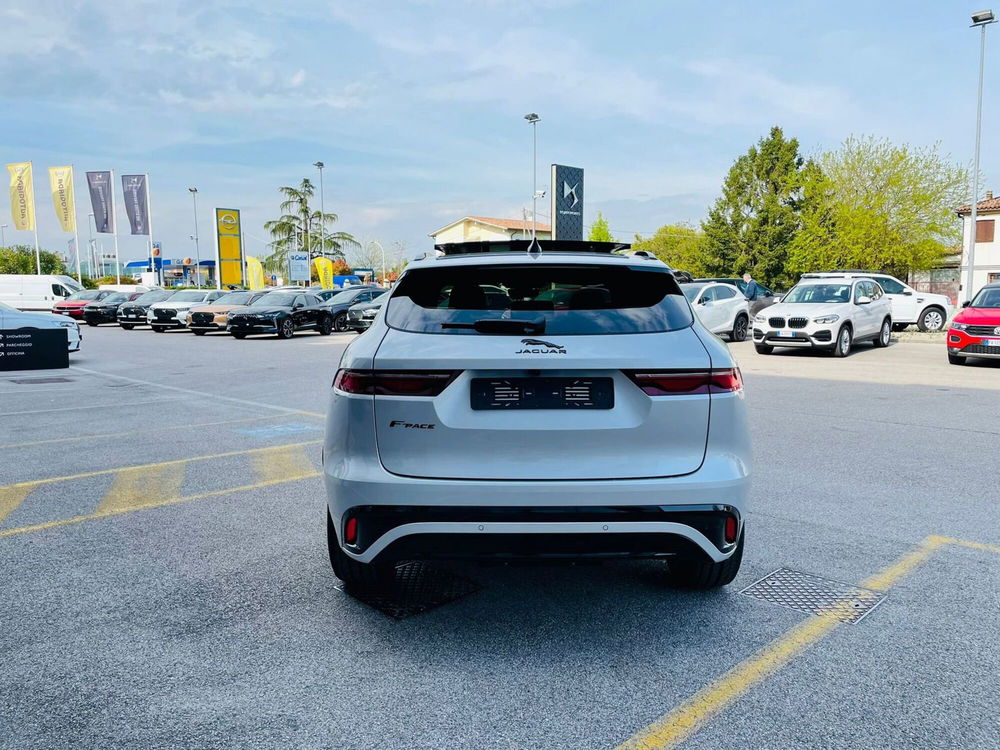 Jaguar F-Pace usata a Treviso (6)