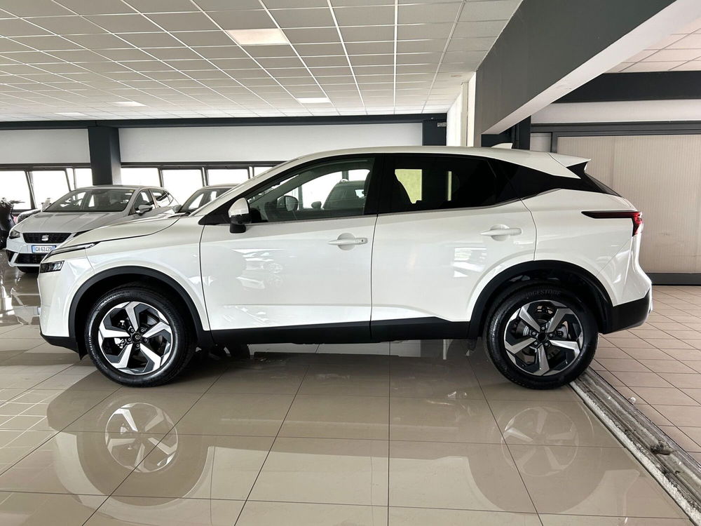 Nissan Qashqai nuova a Ferrara (6)