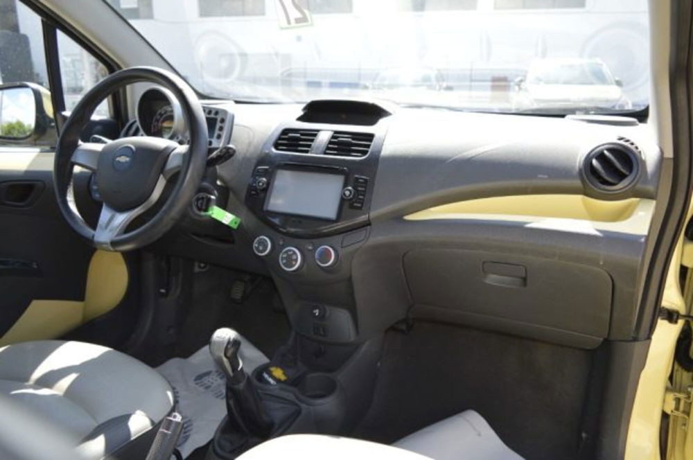 Chevrolet Spark usata a Latina (9)