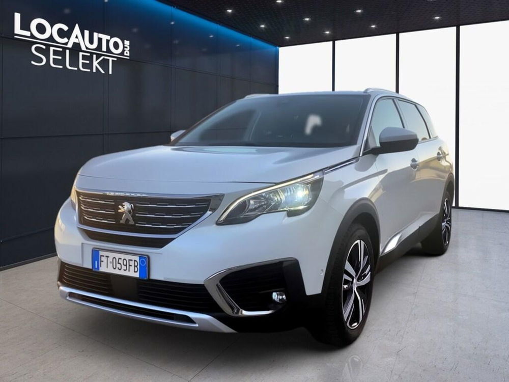 Peugeot 5008 usata a Torino