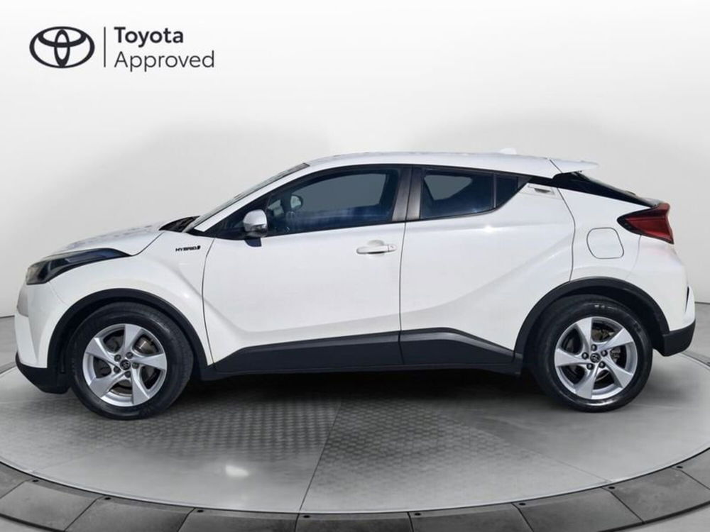 Toyota Toyota C-HR usata a Cagliari (4)