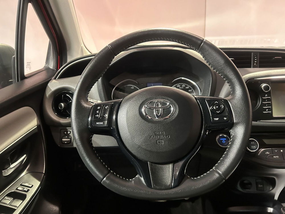 Toyota Yaris usata a Milano (10)