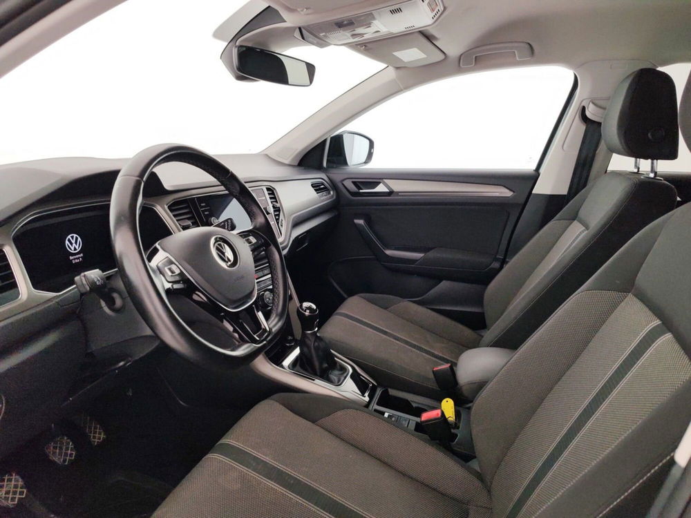 Volkswagen T-Roc usata a Massa-Carrara (9)