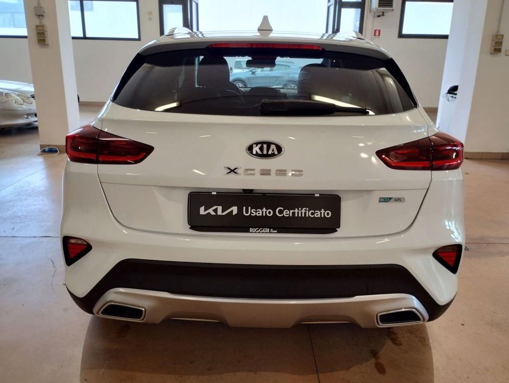 Kia XCeed usata a Rimini (5)