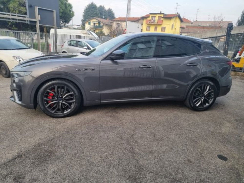 Maserati Levante usata a Monza e Brianza (8)