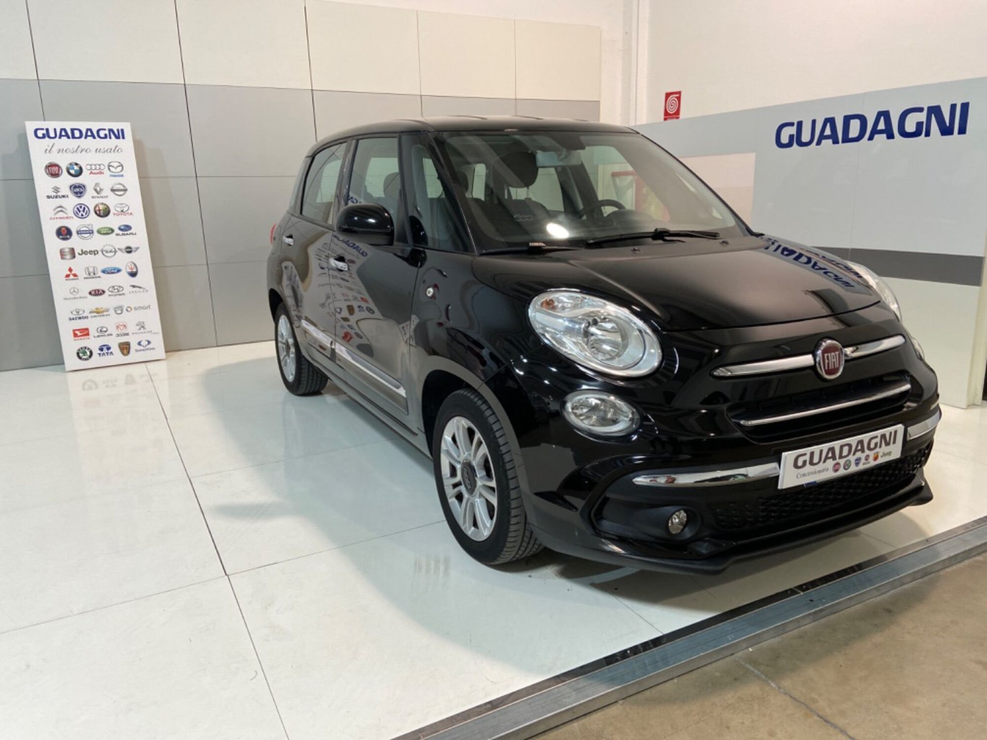 Fiat 500L Pro 1.6 MJT 120CV Pop Star 4 posti (N1)  del 2018 usata a Caltanissetta