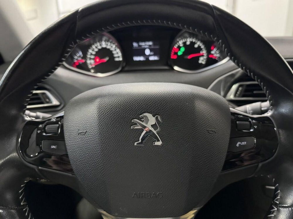 Peugeot 308 SW usata a Padova (13)