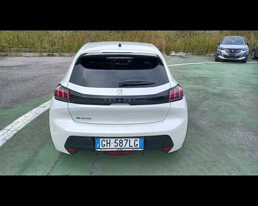 Peugeot 208 usata a Napoli (4)