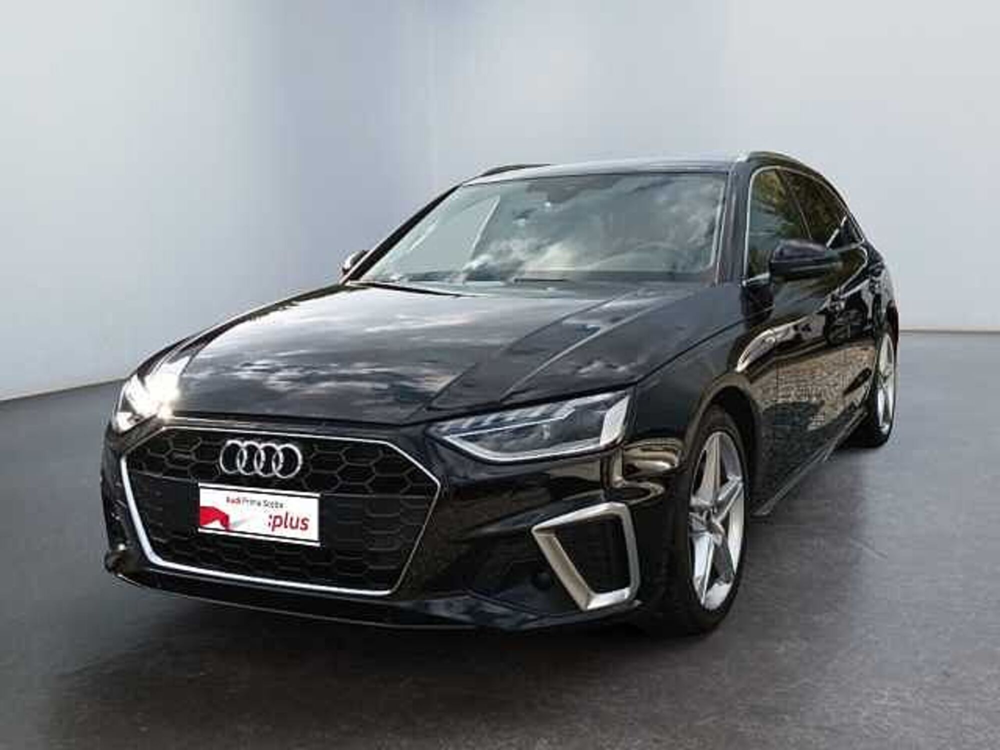 Audi A4 Avant 40 TDI quattro S tronic S line edition  del 2023 usata a Lucca