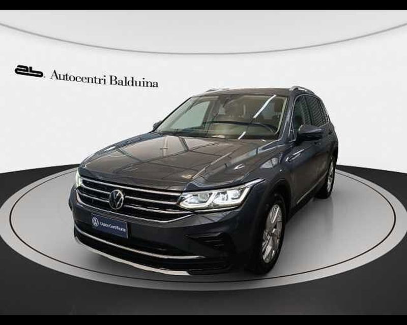 Volkswagen Tiguan 2.0 tdi Elegance 150cv dsg del 2021 usata a Roma