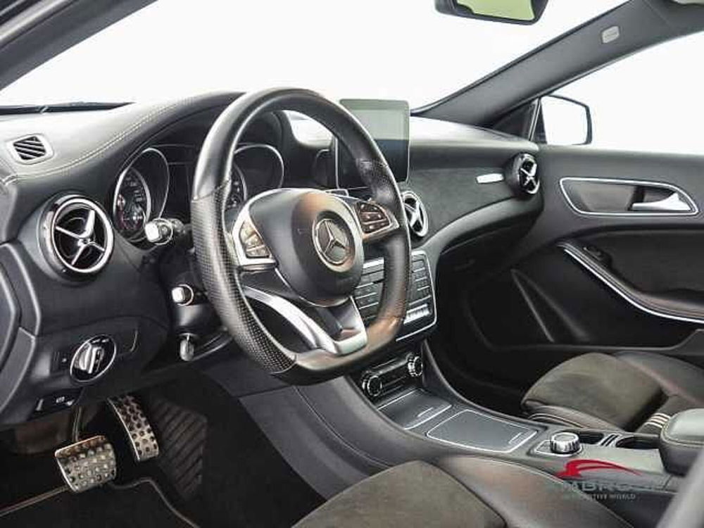 Mercedes-Benz GLA SUV usata a Viterbo (8)