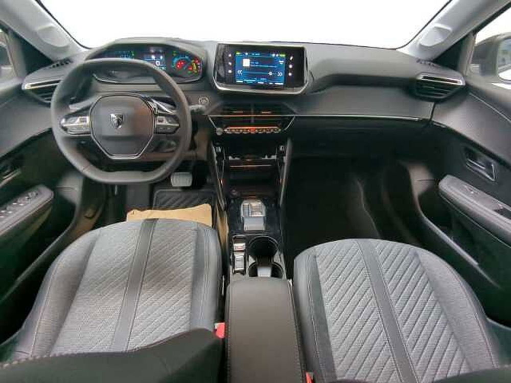 Peugeot 2008 nuova a Treviso (8)