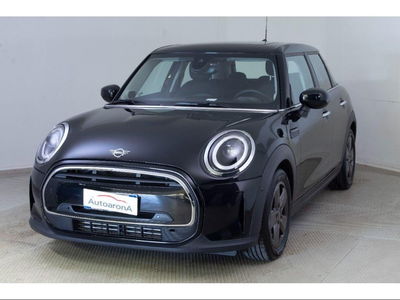 MINI Mini 1.5 Cooper Essential 5 porte  del 2023 usata a Paruzzaro