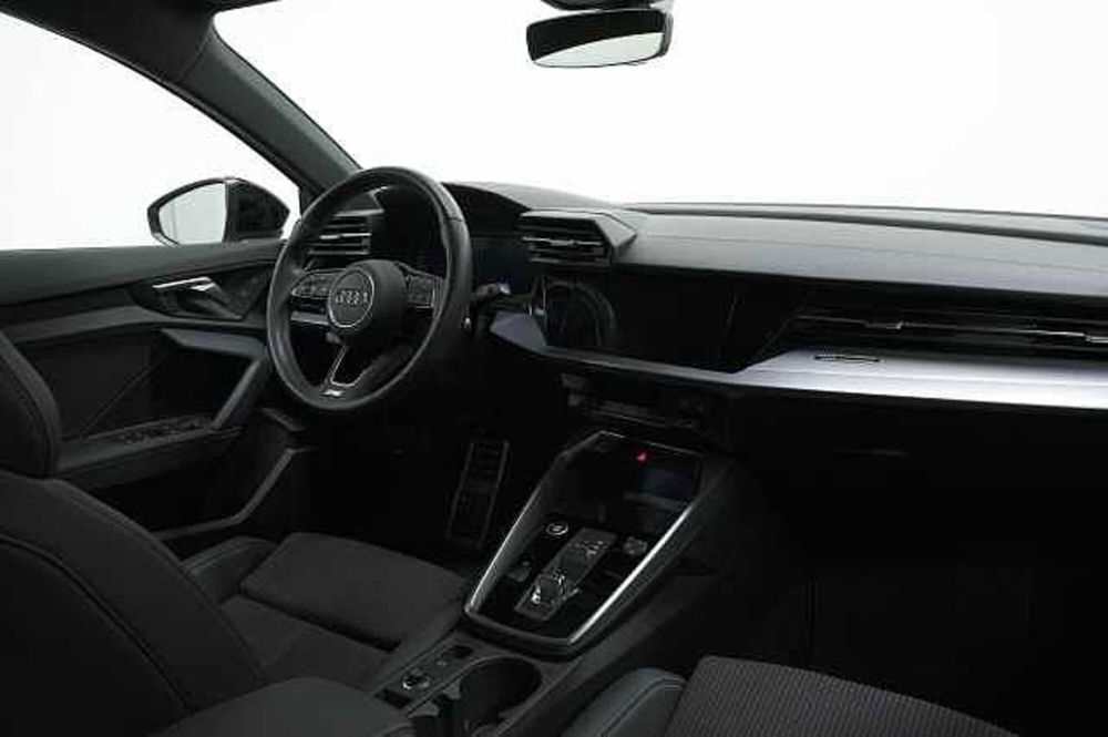 Audi A3 Sportback usata a Como (7)