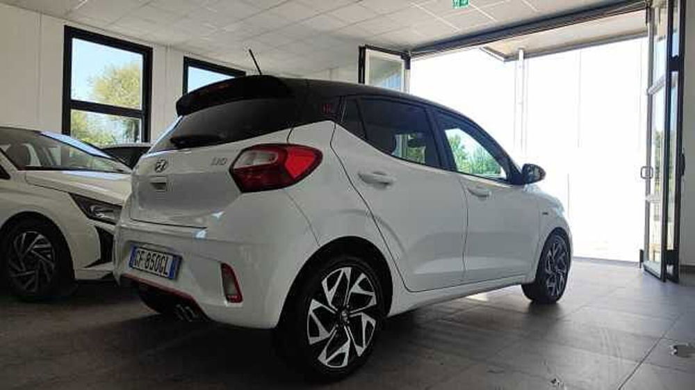 Hyundai i10 usata a Firenze (9)