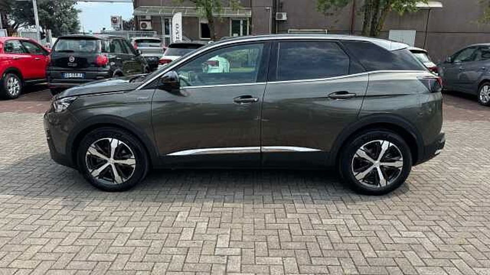 Peugeot 3008 usata a Milano (2)