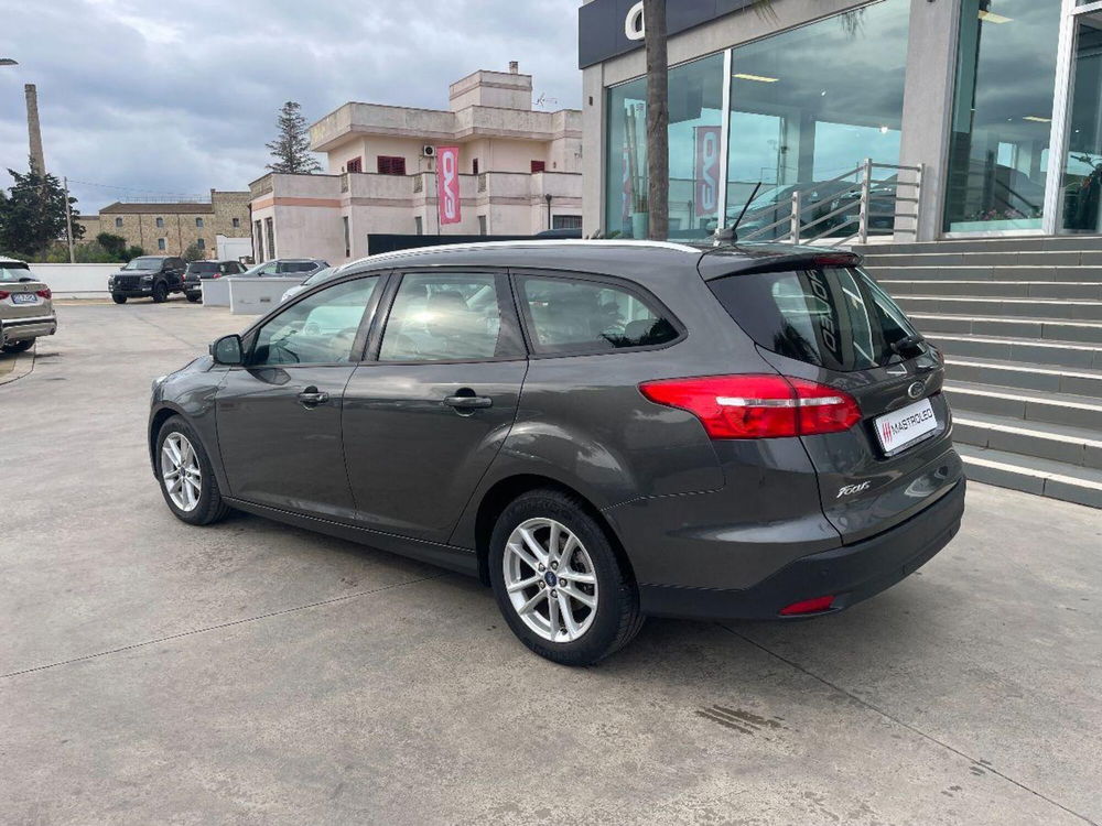 Ford Focus Station Wagon usata a Lecce (13)