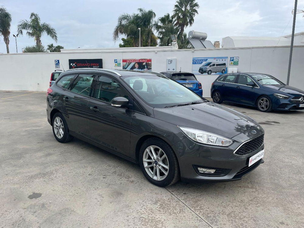 Ford Focus Station Wagon usata a Lecce (7)