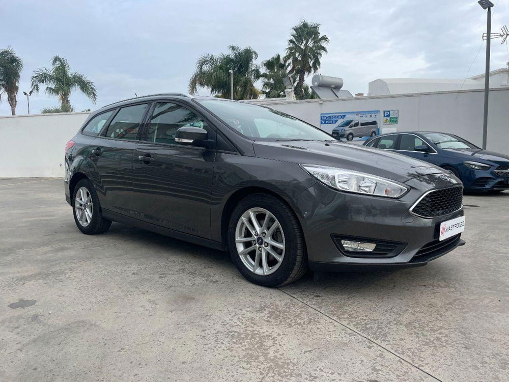 Ford Focus Station Wagon usata a Lecce (8)