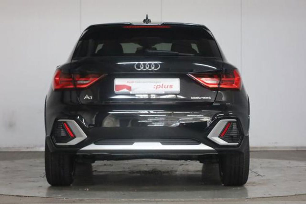 Audi A1 allstreet usata a Milano (5)