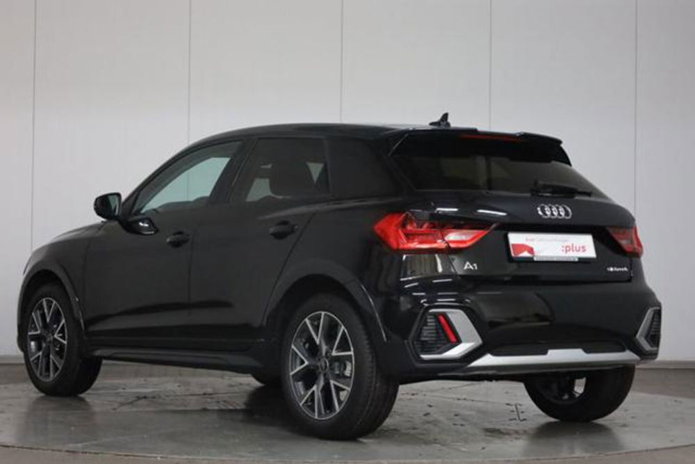 Audi A1 allstreet usata a Milano (6)