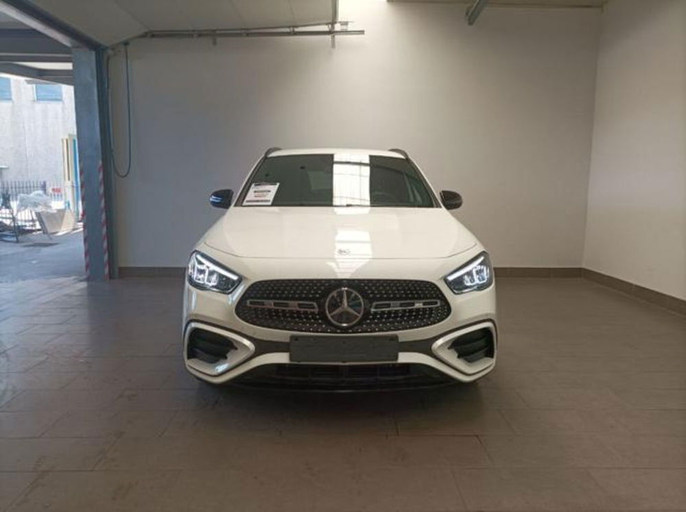 Mercedes-Benz GLA SUV usata a Milano (3)