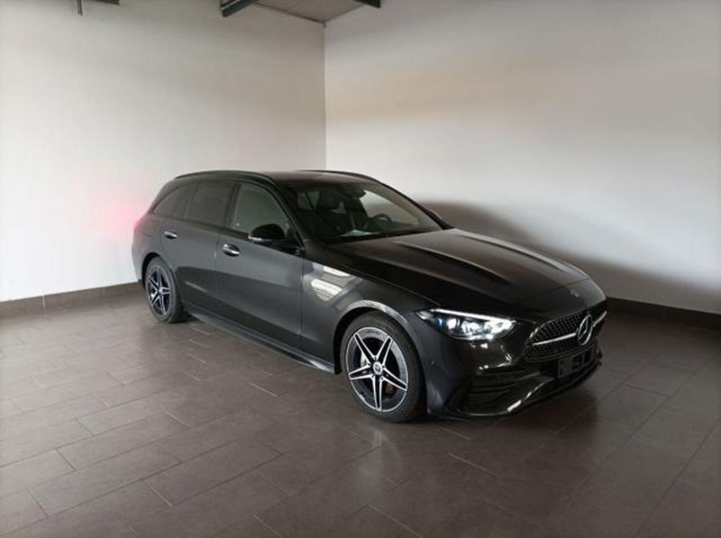 Mercedes-Benz Classe C Station Wagon 220 d Mild hybrid Premium Plus  del 2022 usata a Magenta