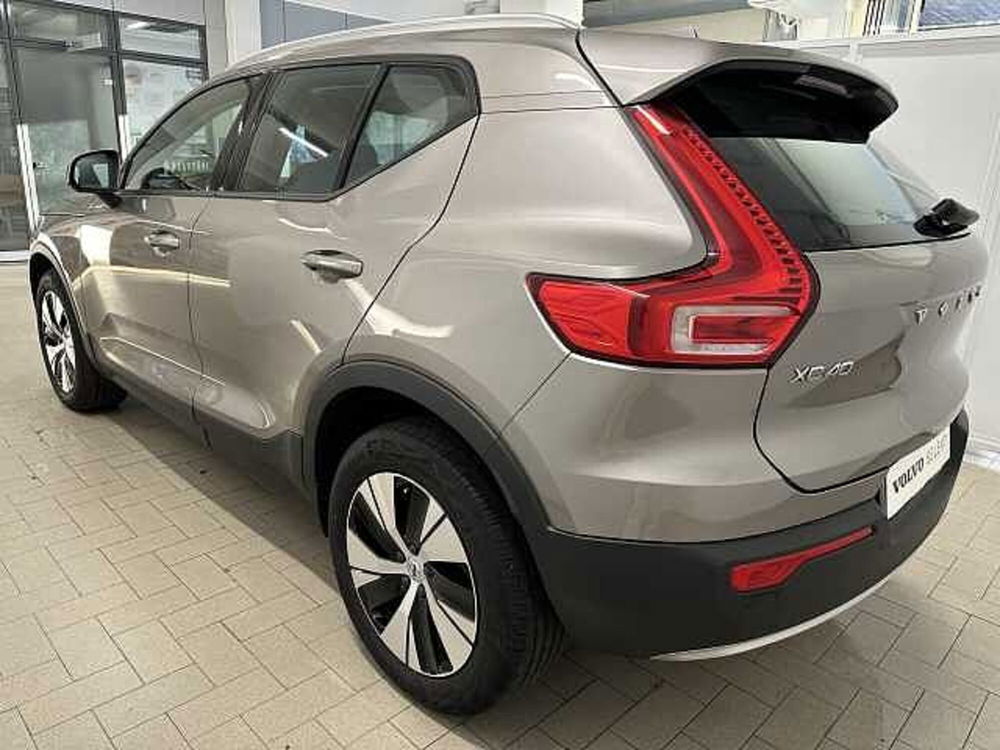 Volvo XC40 usata a Macerata (6)