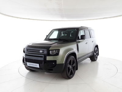 Land Rover Defender 110 3.0D I6 250 CV AWD Auto First Edition del 2021 usata a Monza