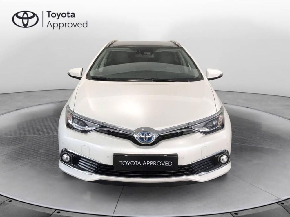 Toyota Auris Station Wagon usata a Torino (4)