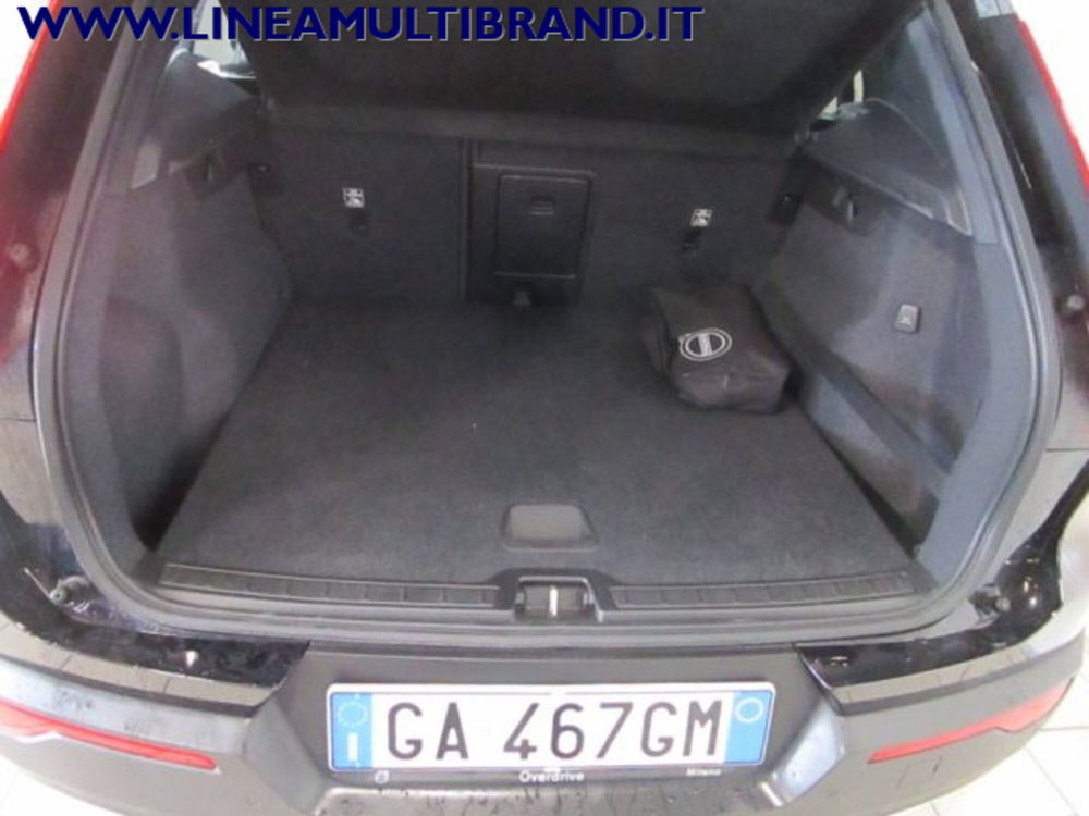 Volvo XC40 usata a Piacenza (10)