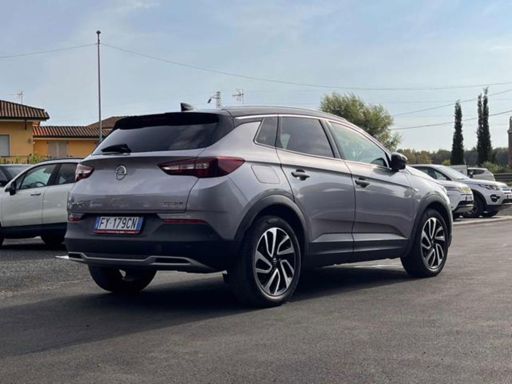 Opel Grandland X usata a Lucca (5)