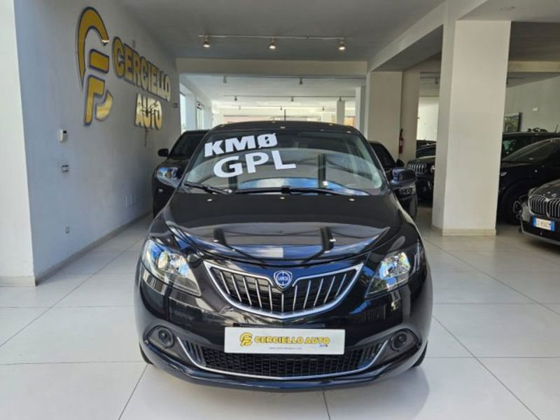 Lancia Ypsilon 1.2 69 CV 5 porte GPL Ecochic Alberta Ferretti nuova a Somma Vesuviana