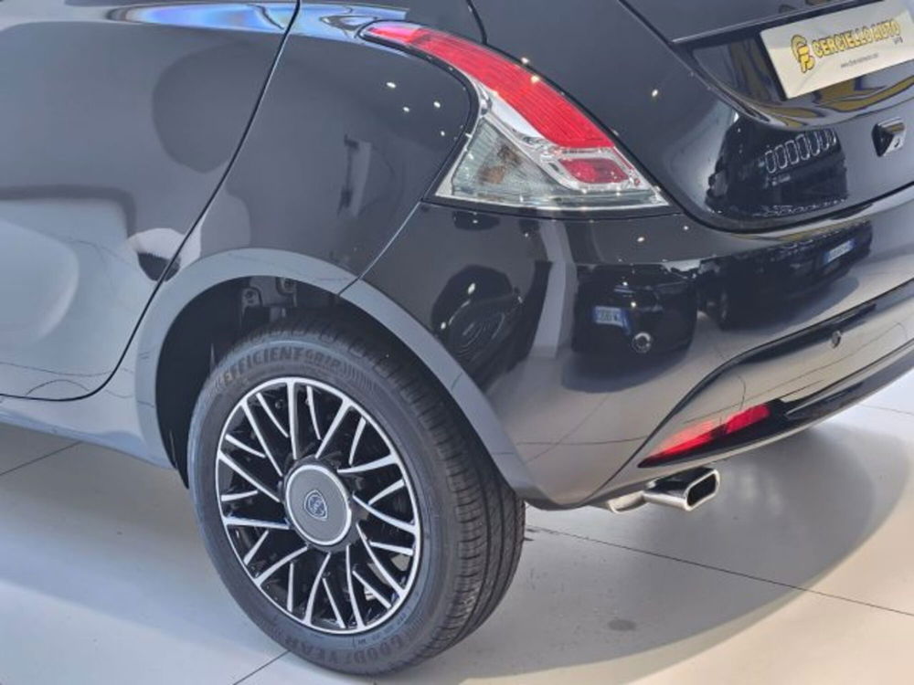 Lancia Ypsilon nuova a Napoli (3)