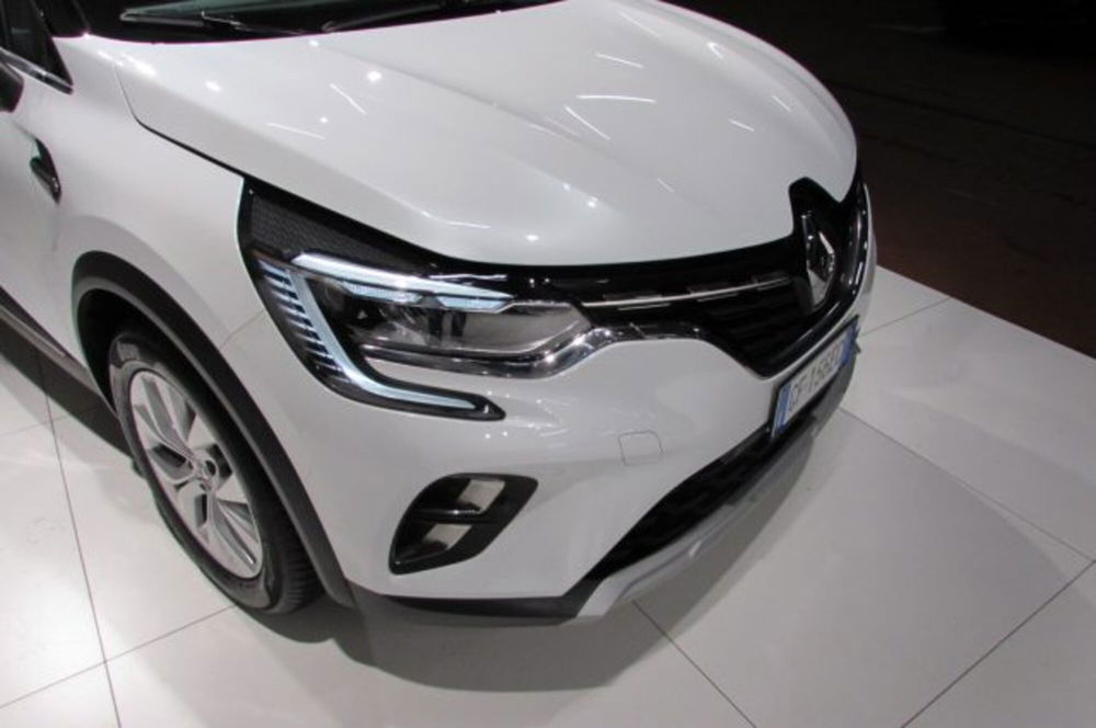 Renault Captur usata a Milano (16)