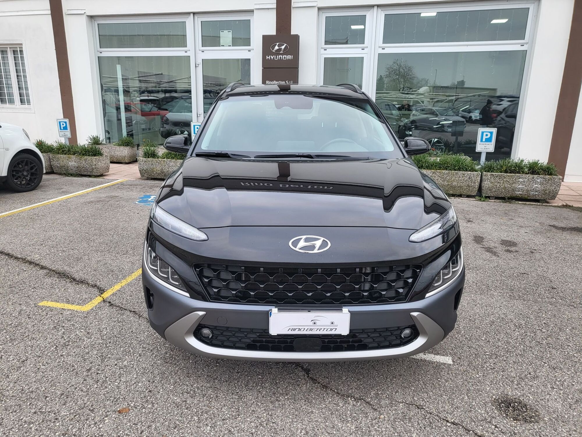 Hyundai Kona 1.6 CRDI Hybrid 48V iMT XLine del 2021 usata a Veggiano