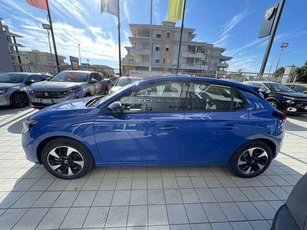 Opel Corsa-e nuova a Vibo Valentia (8)