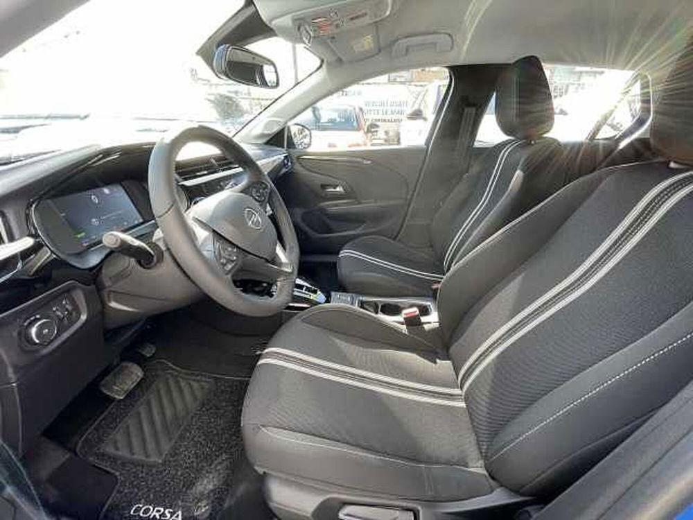 Opel Corsa-e nuova a Vibo Valentia (9)