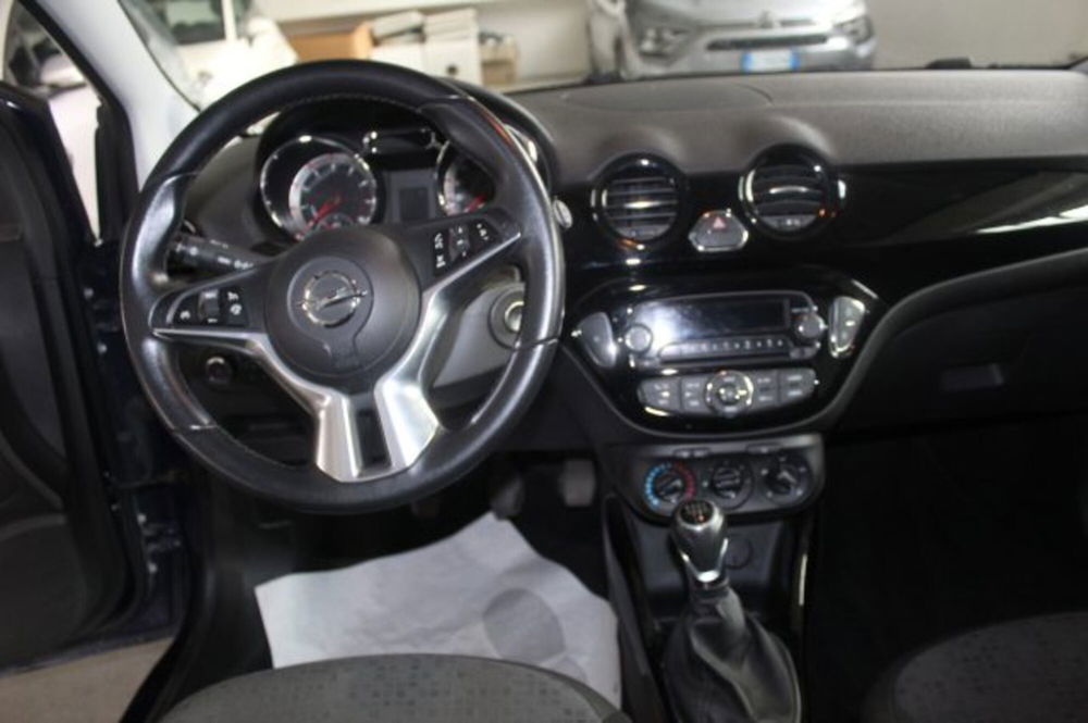 Opel Adam usata a Terni (11)