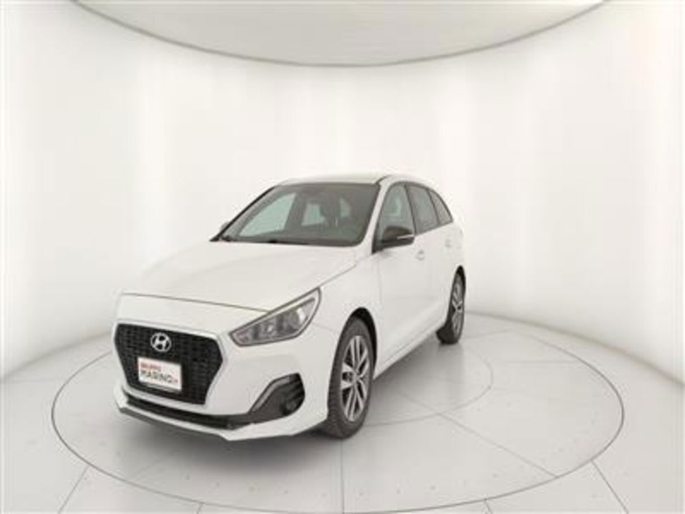 Hyundai i30 Station Wagon usata a Bari