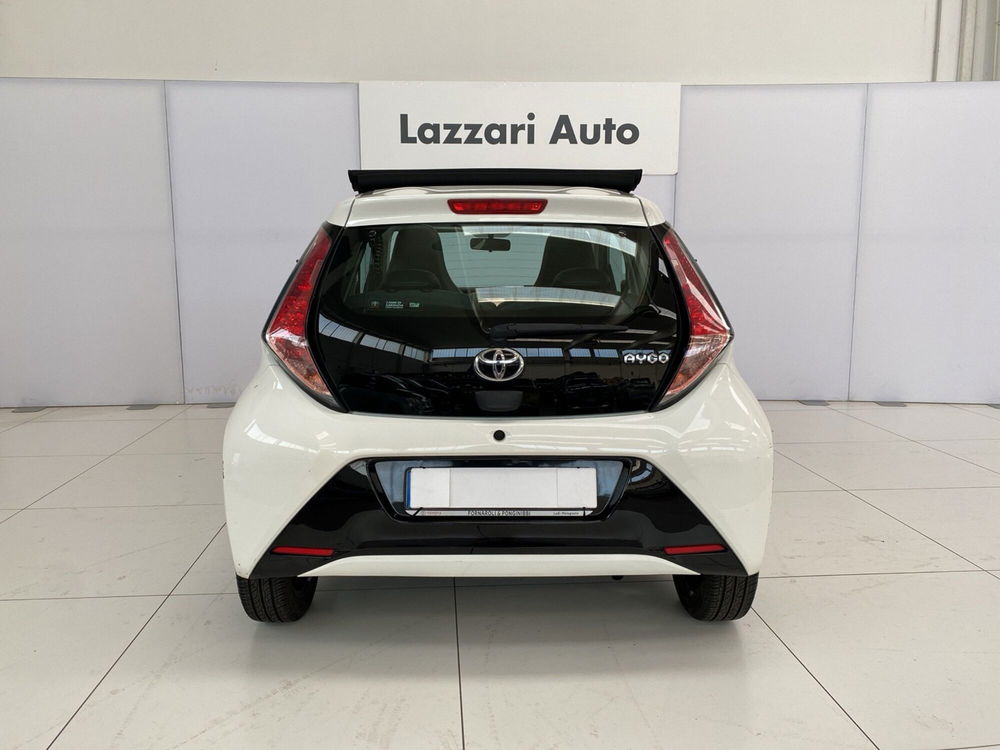 Toyota Aygo usata a Lodi (5)