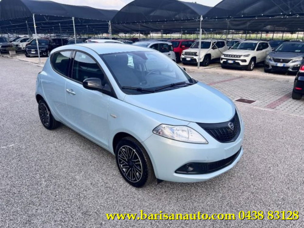 Lancia Ypsilon nuova a Treviso (2)