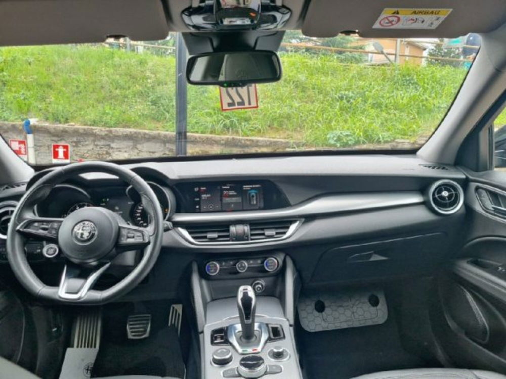 Alfa Romeo Stelvio usata a Monza e Brianza (8)